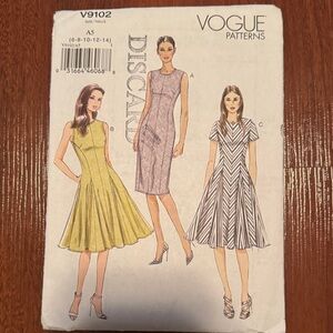 2/$15 Vogue V9102 Sewing Pattern 6-14